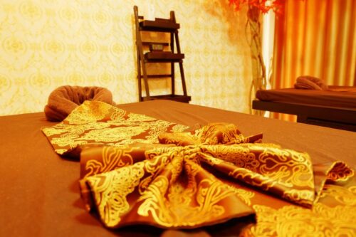 นวดนม สปา นวด สักคิ้ว ต่อขนตา ลิฟติ้งขนตานวดหินร้อน นวดสลายไขมันหาดใหญ่